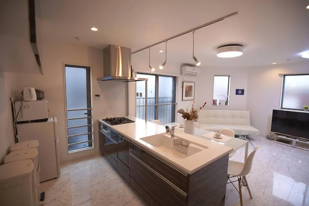 Qiqi House Tokyo まるごと新築一軒家宿 Spacious New Home, 8 Guests, Easy Airport & Disney Access 0*,