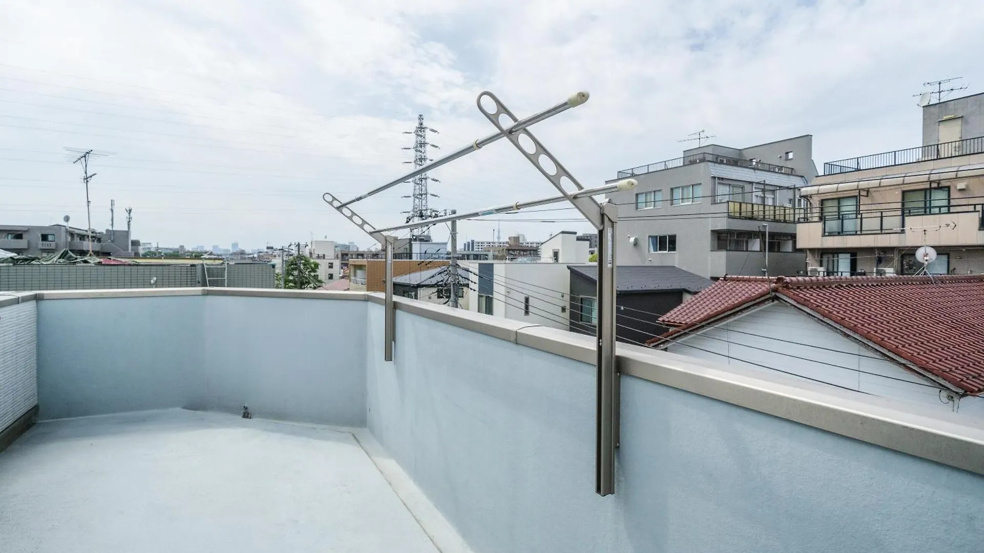 Apartment Qiqi House Tokyo: Spacious New Home for 8 with Easy Airport & Disney Access Japan