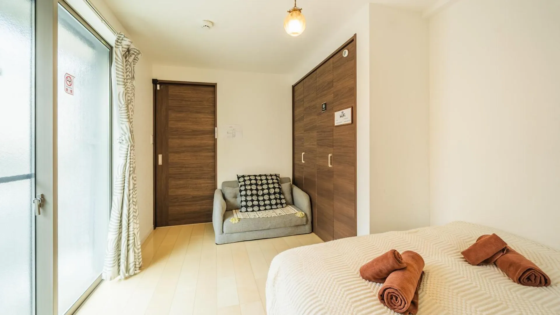 Qiqi House Tokyo: Spacious New Home for 8 with Easy Airport & Disney Access
