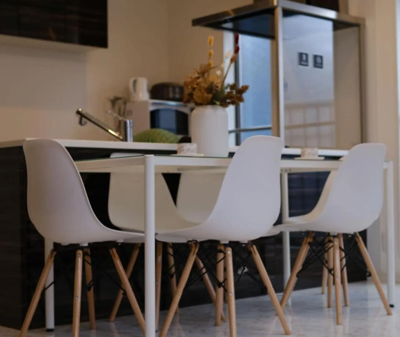 Qiqi House Tokyo まるごと新築一軒家宿 Spacious New Home, 8 Guests, Easy Airport & Disney Access Japão