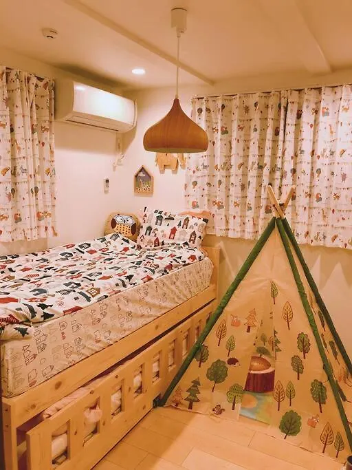 Apartamento Qiqi House Tokyo まるごと新築一軒家宿 Spacious New Home, 8 Guests, Easy Airport & Disney Access